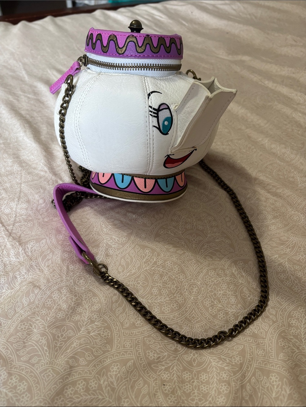 Loungefly Disney Crossbody Bag - Mrs. Potts